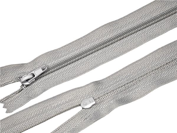 Молния спираль (витая) (цв.SBS) брючная Т4 (4 мм) 1 зам., н/раз., 20 см, автомат, S-133 св.серый, 100 шт