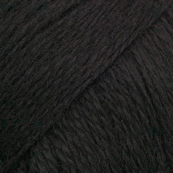 Пряжа Люблю вязать Фитнес 200 / уп.6 мот. по 50 г, 200 м, 990 черный
