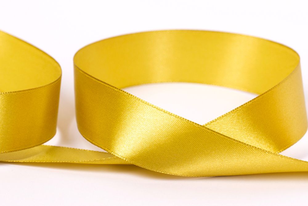 Лента атласная 1-сторонняя 25.0 мм / 33±2 метра, 140 т.желтый, Gamma