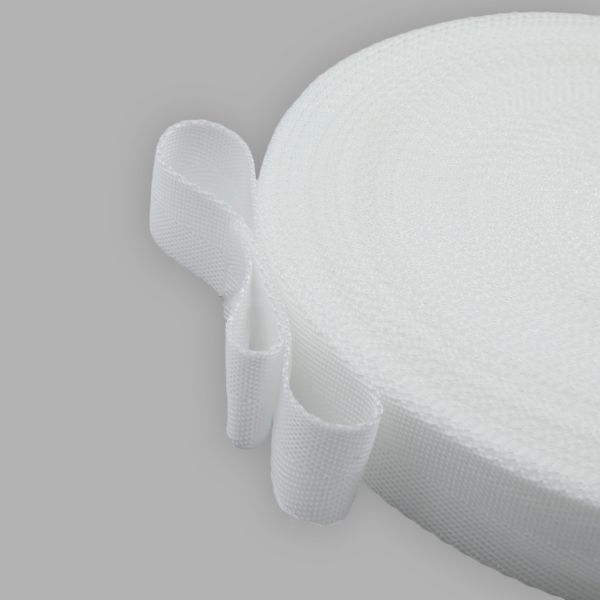 Стропа (ременная лента) 25 мм / 25 метров, толщ. 1.0 мм, [15.1 г/пог.м], 100% п/п, 1 белый