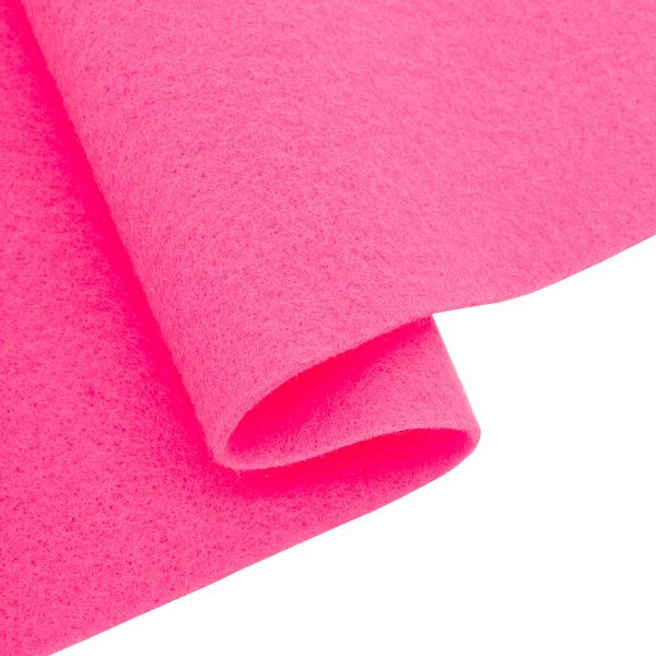 Фетр листовой мягкий 1.5 мм, 30х30 см, 180 г/м², 100% п/э, 4 шт, я.розовый 8115
