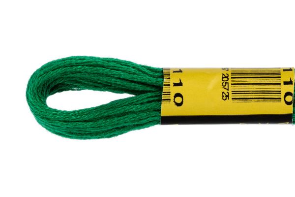 Мулине ПНК им.Кирова цв.4110 яр.зеленый, Россия, 24 мотка по 8 метров