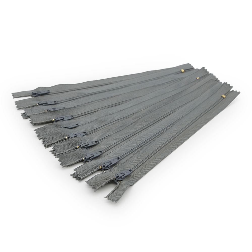 Молния спираль (витая) брючная Arta Т4 (4 мм) 1 зам., н/раз., 20 см, цв. 243 серый, уп.10 шт