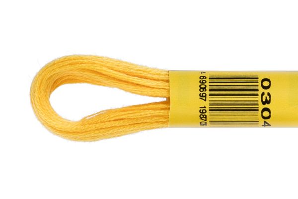 Мулине ПНК им.Кирова цв.0304 кремово-желтый, 24 мотка по 8 метров