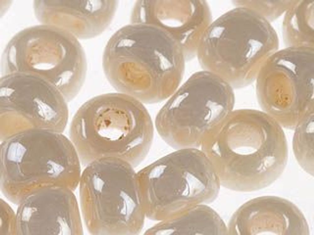 Бисер Preciosa 10/0 (2.3 мм), 50 г, жемчужный, цв. 46112