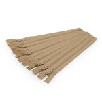 Молния спираль (витая) брючная Arta Т4 (4 мм) 1 зам., н/раз., 20 см, цв. 128 бежевый, уп.10 шт