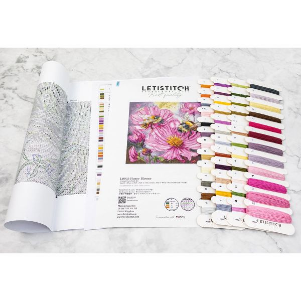 Набор для вышивания нитками LetiStitch L9933, Медовые цветы 23х23см