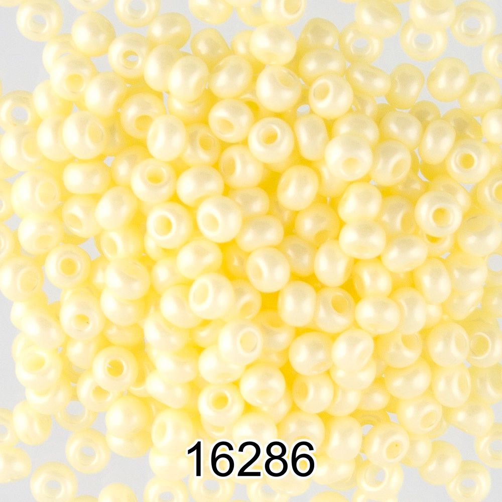 Бисер Preciosa 10/0 (2.3 мм), 500 г, 16286 (Ф303) св.желтый