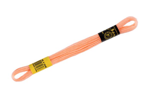 Мулине ПНК им.Кирова цв.6106 коричневый, Россия, 24 мотка по 8 метров