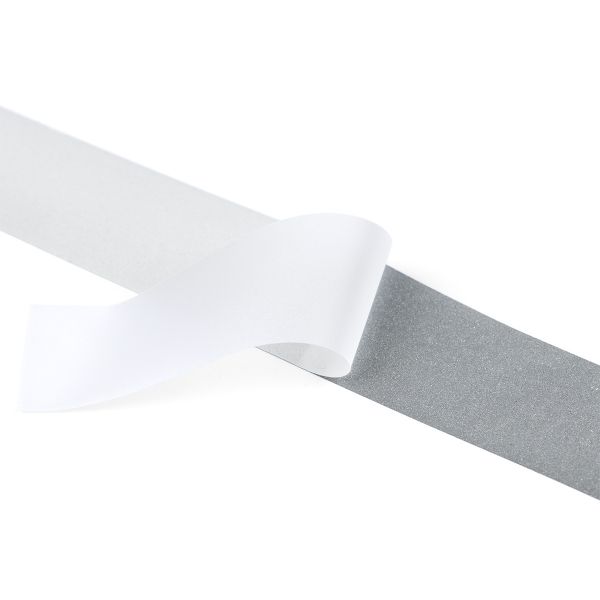 Лента светоотражающая (катафотная) термоклеевая [cpl:420], 25 мм / 50 метров, 100% полиуретан, серебро, Gamma TG9400