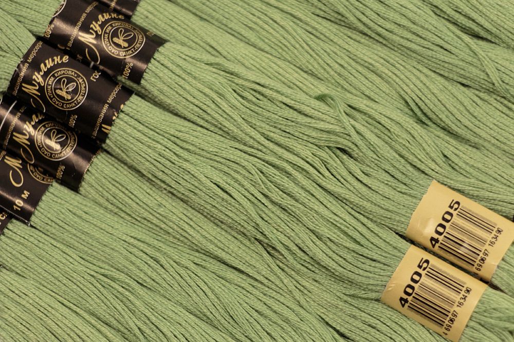 Мулине Ideal ТВ, 24 мотка по 8 метров, цв. 372