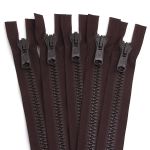 Молния трактор Arta Т8 (8 мм) 2 зам., разъем., 75 см, цв. 068 т.коричневый, уп.5 шт