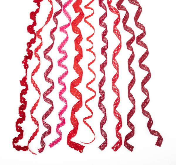 Набор кружевных лент 11 шт по 1 м, 08 красный, Gamma HC-VS