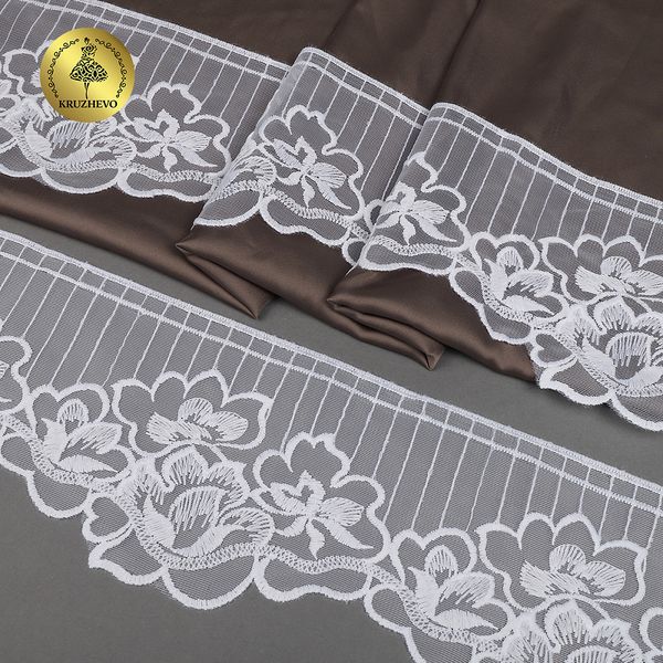 Кружево на сетке широкое 120 мм, 40484, цв.01 белый уп.13.7м, Kruzhevo