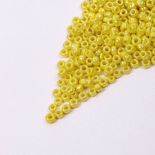 Бисер Magic4Hobby 12/0 (2 мм), 450 г, цв. 122, арт. OL.10/0