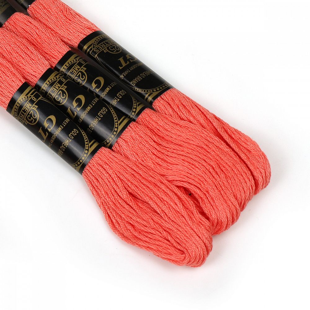 Мулине Ideal, цв.313 коралловый, 24 мотка по 8 метров