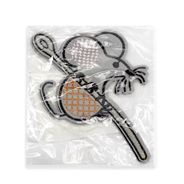 Термоаппликация вышитая Мышка с иголкой 11,2*7,6см (2 шт) (1 серый/розовый/оранжевый) 15829