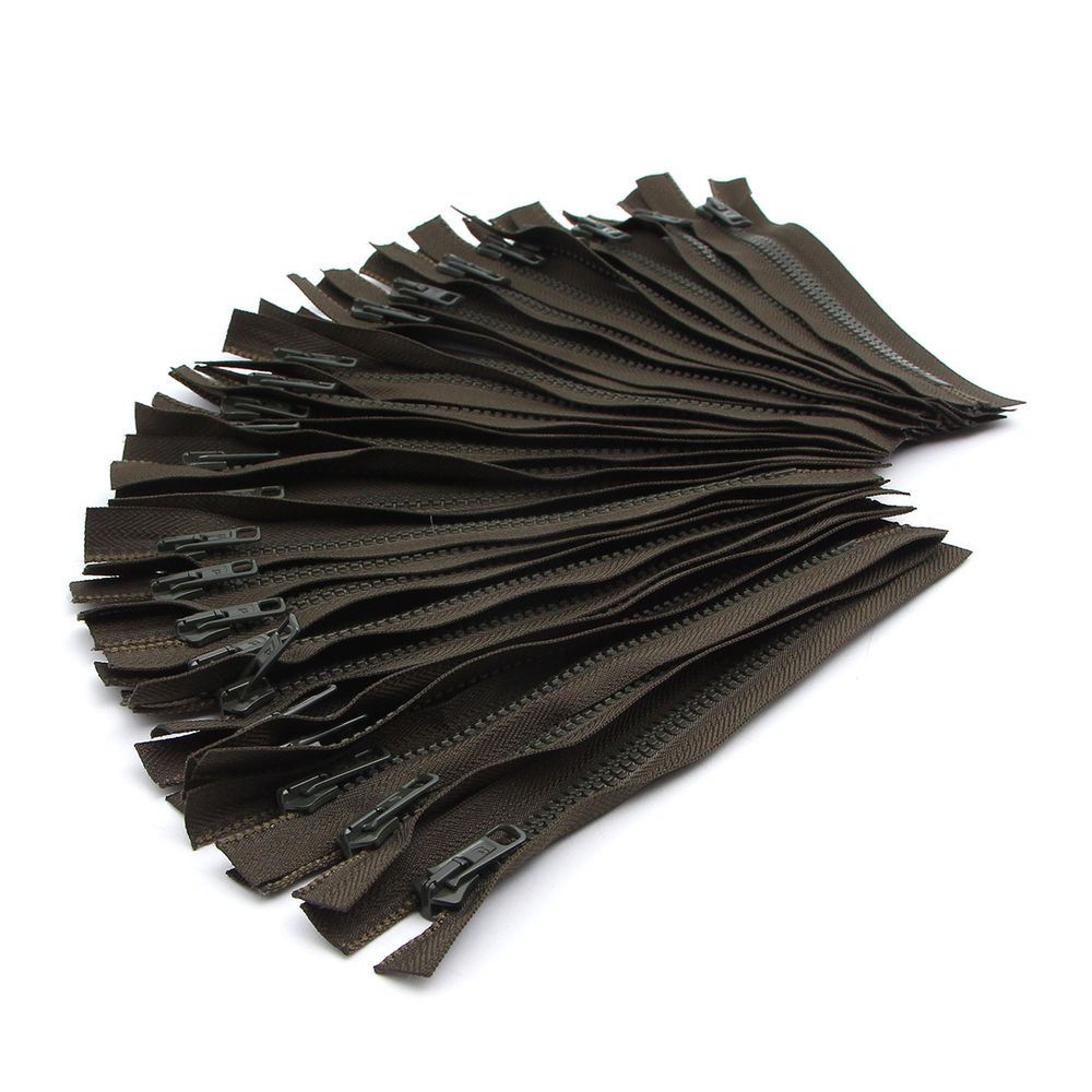 Молния трактор Arta Т6 (6 мм) 1 зам., н/раз., 18 см, ОПТ. УП. 25 ШТ., 175 т.хаки