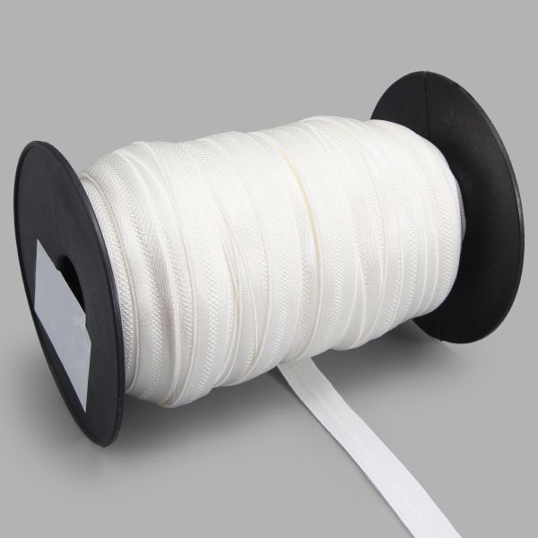 Резинка бельевая (бретелечная) 15.0 мм / 50 метров, молочный, (ML207.015)