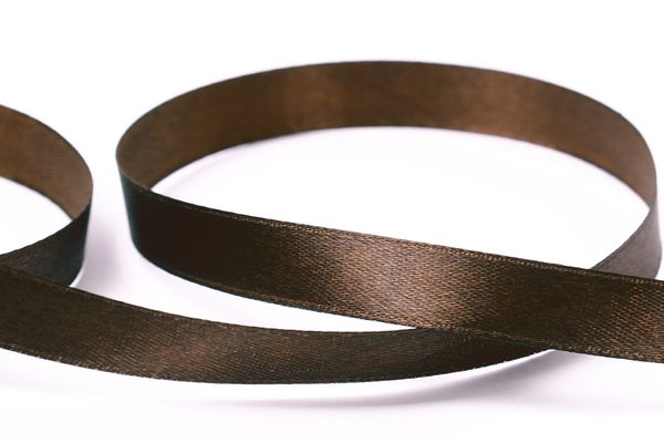 Лента атласная 1-сторонняя 12.0 мм / 33±2 метра, 154 т.коричневый, Gamma