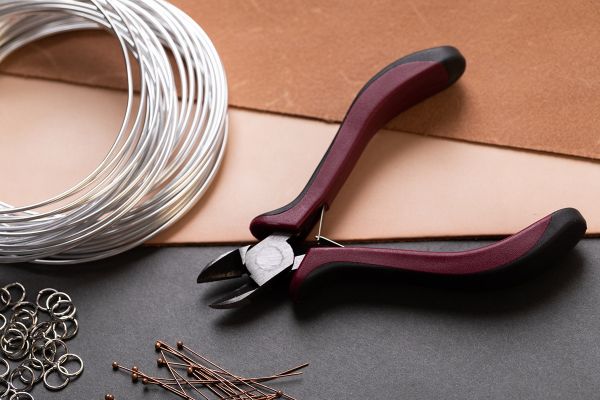 Инструмент для бижутерии: Кусачки боковые 4.5 Micron HTP-105