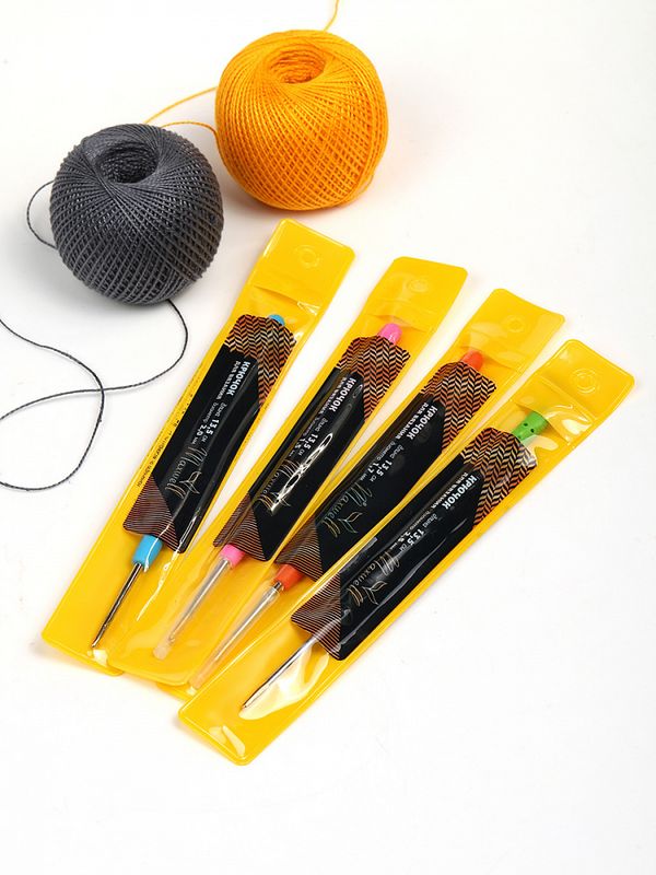 Набор крючков для вязания Maxwell Gold односторонние с золотой головкой арт.MAXW.38597 (1.5 мм, 1.7 мм, 2.0 мм, 2.5 мм)