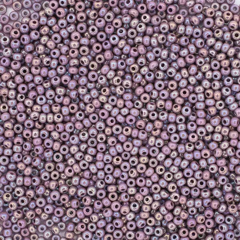 Бисер Preciosa непрозрачный радужный 10/0 (24020), круг.отв, 50гр