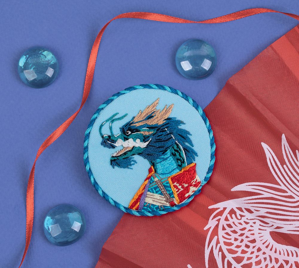 Набор для вышивания нитками Panna, Живая картина. Брошь. Дракон Такеши, 5.5х5.5 см