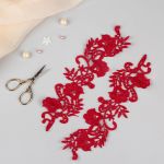 Пришивная кружевная аппликация 29х7 см, красный /TOS/