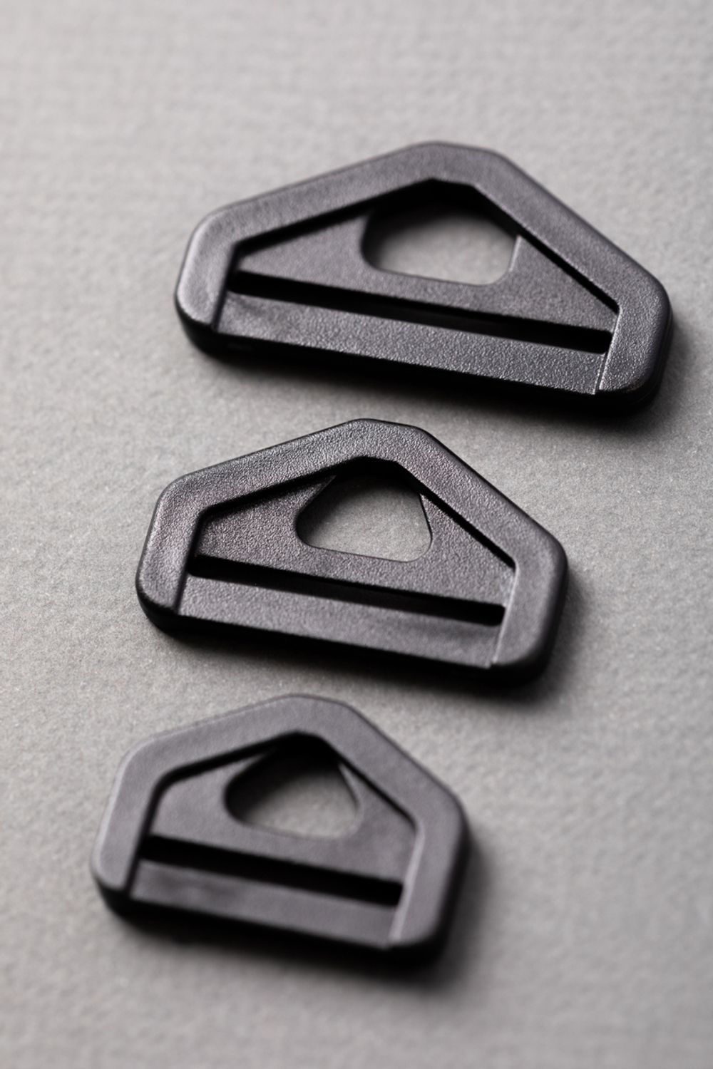 Рамка пластик 38 мм, 100 шт, черный, Gamma DRA002