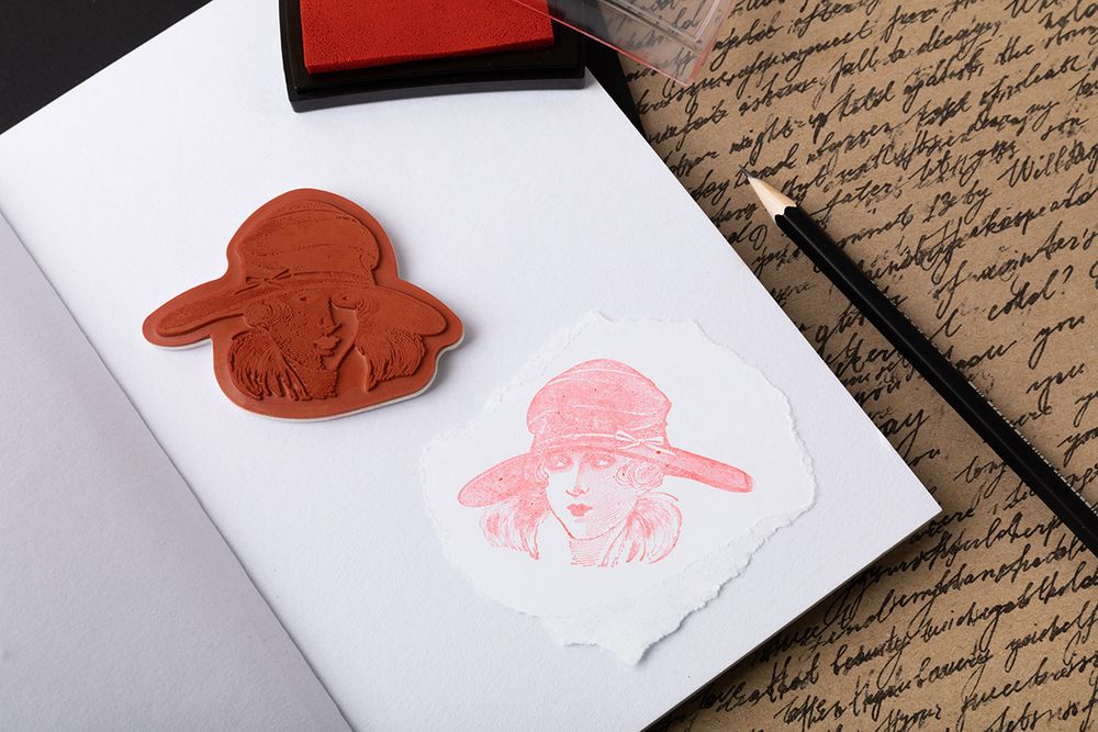 Штамп 5.8х7.2 см, 06 Девушка в шляпе, Mr.Painter TSM-01