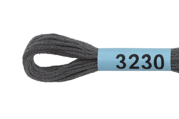 Мулине Gamma 100% хлопок, цв.3230 т.серый, 24 мотка по 8 метров