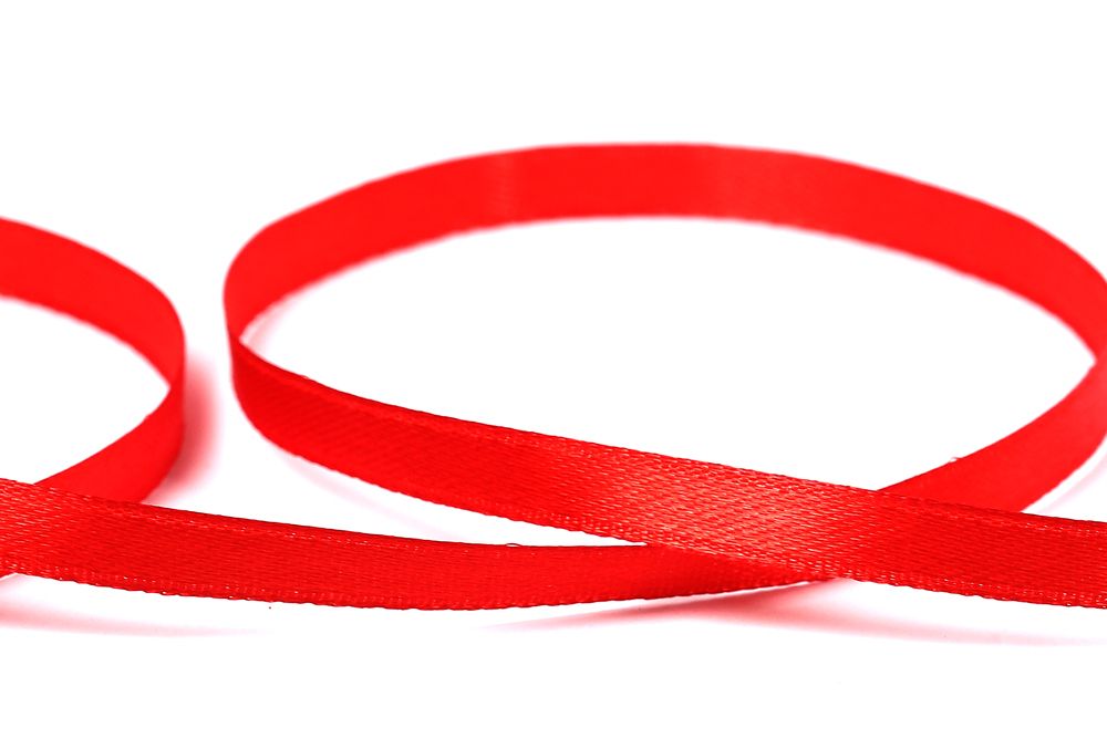 Лента атласная 1-сторонняя 6.0 мм / 33±2 метра, 111 красный, Gamma