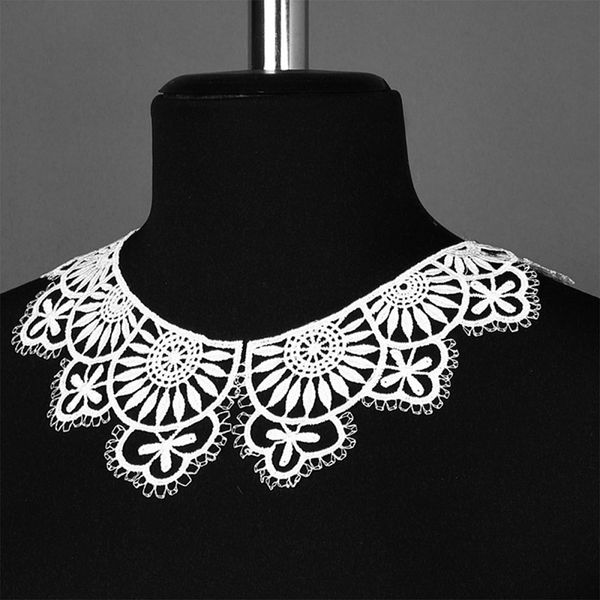 Пришивной кружевной воротник гипюр Kruzhevo 23 см, TR.24GY09 белый, уп.50 компл