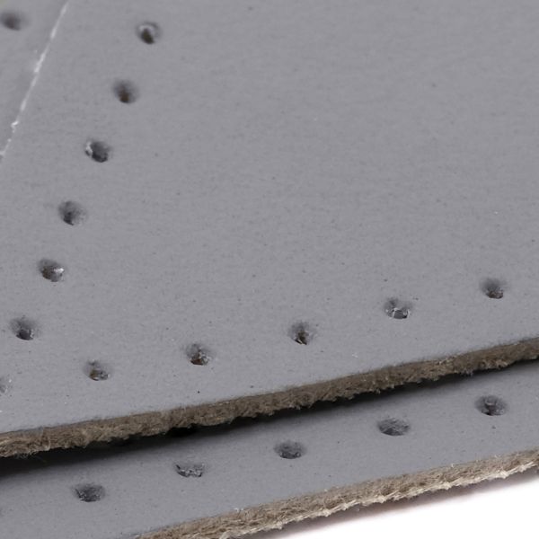 Заплатки пришивные из кожи, треугольник равнобедр., стор. 6см, с перфорацией, 2 шт, 100% кожа, 07 серый, 9902