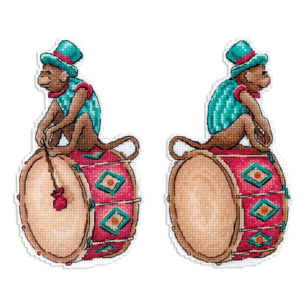 Набор для вышивания нитками МП Студия Р-1113, на пластиковой канве Цирковой музыкант 16х9 см