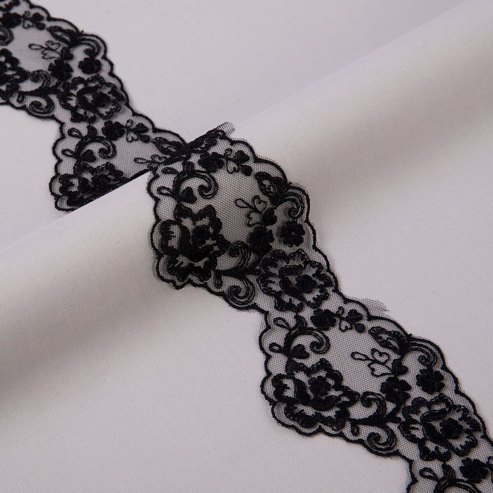 Кружево на сетке 67 мм / 10 м, черный, Gamma GKMB-6701M