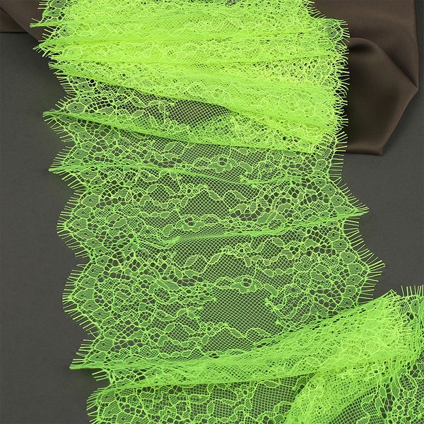 Кружево шантильи (реснички) диз. A88 шир.170мм цв.F229 зелено-желтый неон, 3 метра, Kruzhevo