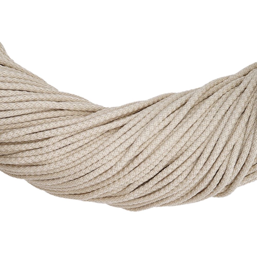 Шнур плетеный ⌀4.0-5.0 мм / 100 метров, 068 св.бежевый