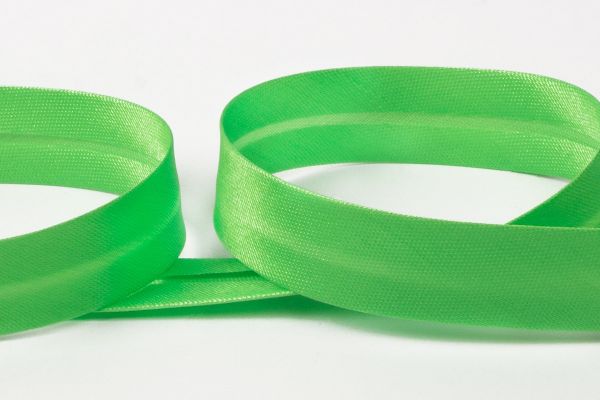 Косая бейка атласная 15 мм / 132±1 метра, 060 зеленый, Gamma GK-15P