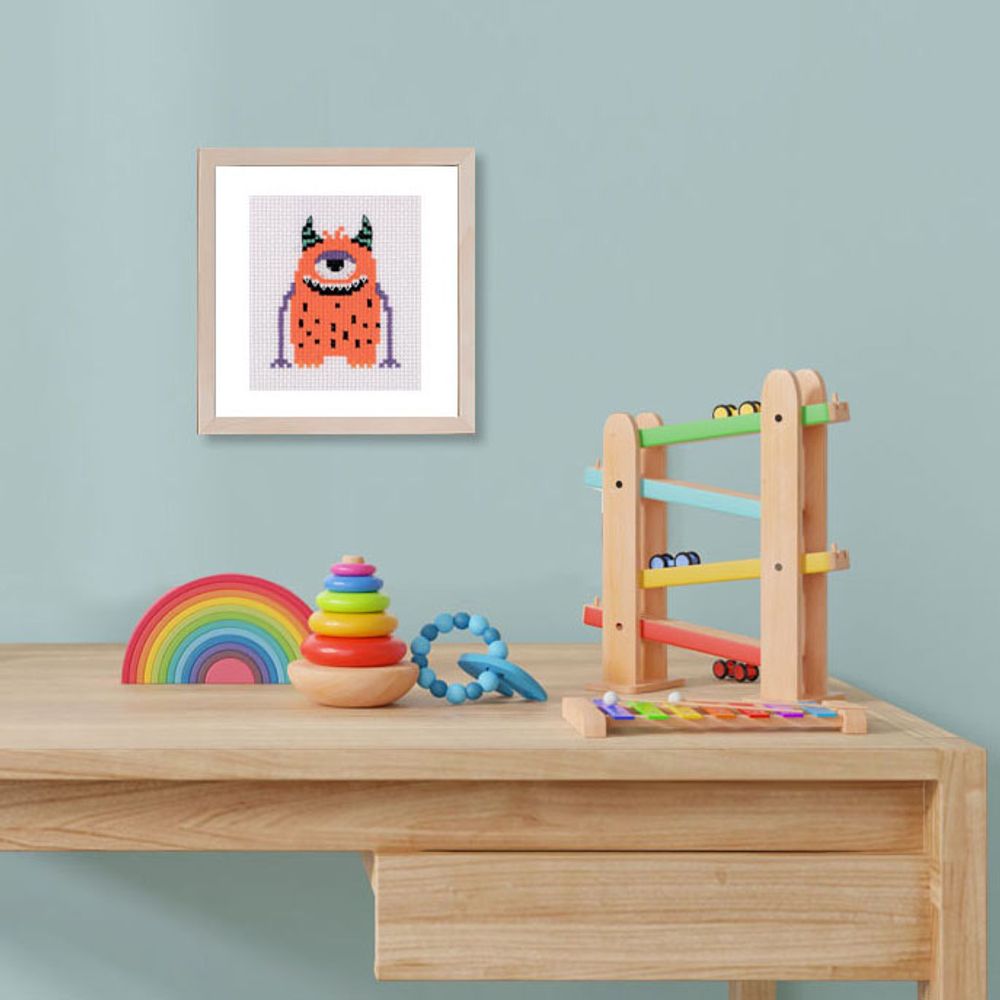 Набор для вышивания нитками Klart, Монстрик