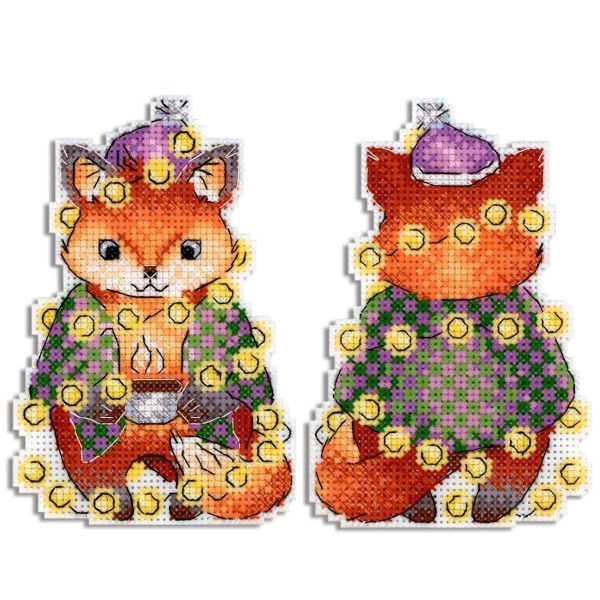 Набор для вышивания нитками МП Студия, на пластиковой канве Новогодняя лиса 8х12 см