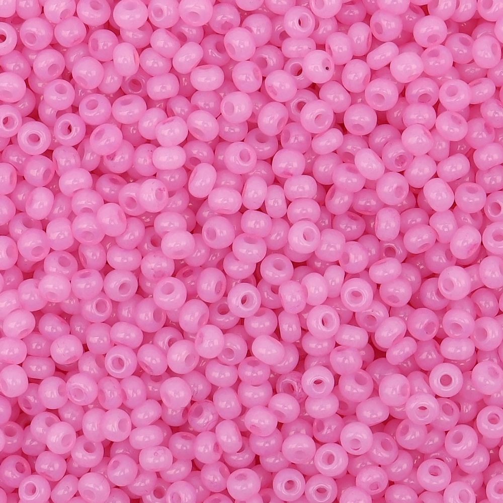 Бисер Preciosa 10/0 (2.3 мм), 500 г, эффект алебастра, круг.отв., (02192) 331-19001-10/0