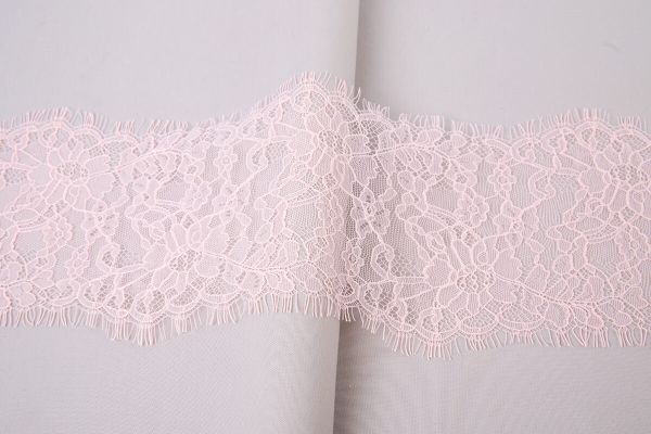 Кружево шантильи (реснички) 150 мм / 5х3 м, пудровый, Blitz LCE-31SH