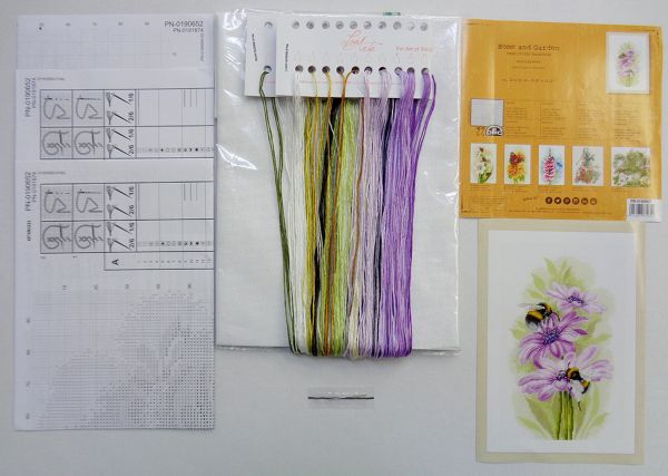 Набор для вышивания нитками Lanarte, Танцующие пчёлы, 22х33 см