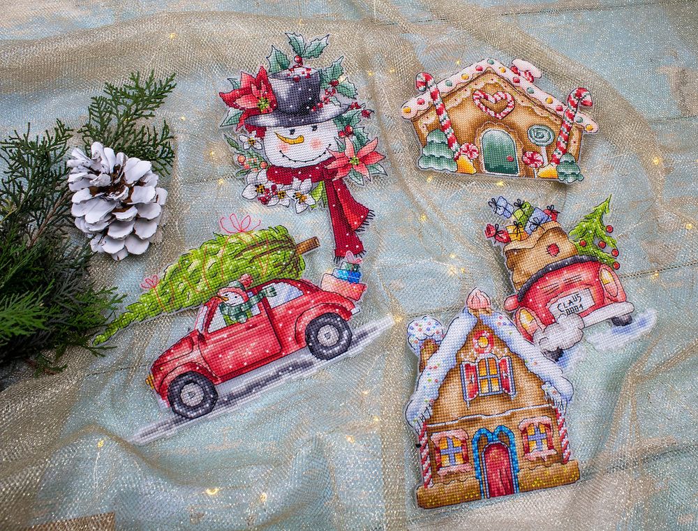 Набор для вышивания нитками LetiStitch, Набор новогодних игрушек, 16х16 см