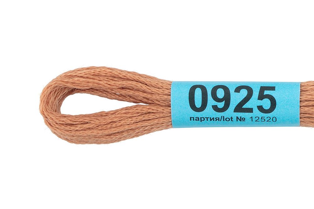 Мулине Gamma 100% хлопок, цв.0925 роз-бежевый, 24 мотка по 8 метров