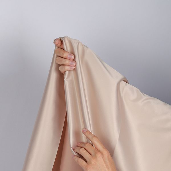 Атлас стрейч для нижнего белья 107 г/м², 125 см / 25 метров, 0180 цв.168 серебристый пион