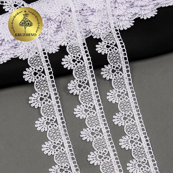 Кружево гипюр (плетёное) 25 мм, диз. 122, цв.1 белый, уп. 9 м, Kruzhevo