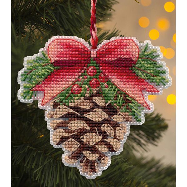 Набор для вышивания нитками Овен, Ёлочная игрушка. Шишка 9,3х8,5см